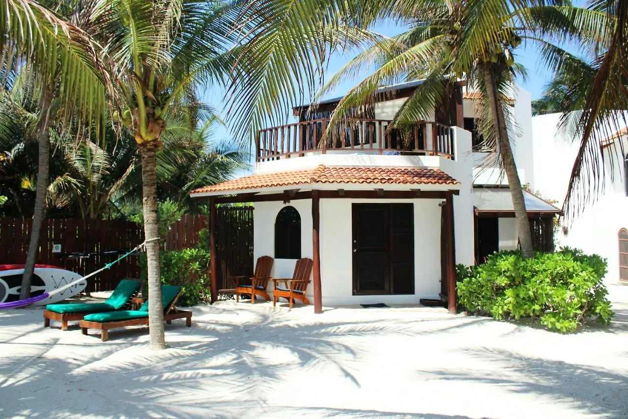 Bed and Breakfast Casa Colibri Tankah Tulum 2*,